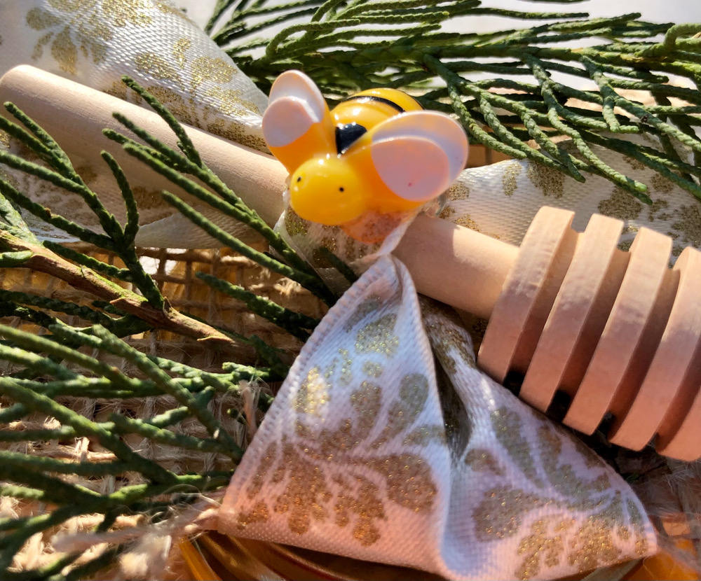 Honiggeschenk im Doppel in einer Holzkiste – Bild 3